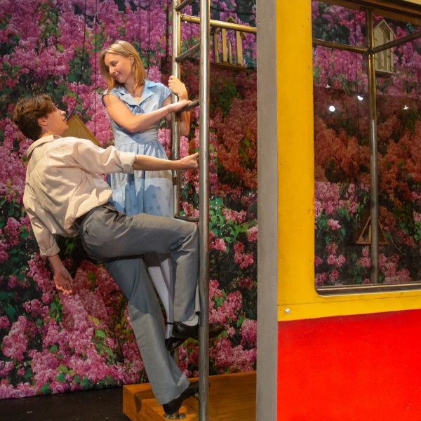 ПРОЩАНИЕ В ИЮНЕ